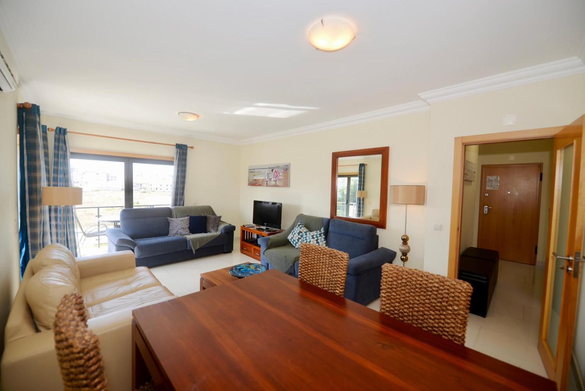 Pebble - 1 Bedroom Apartment Sleeps 5 With Pool & Tennis Court Sao Martinho do Porto Exterior photo